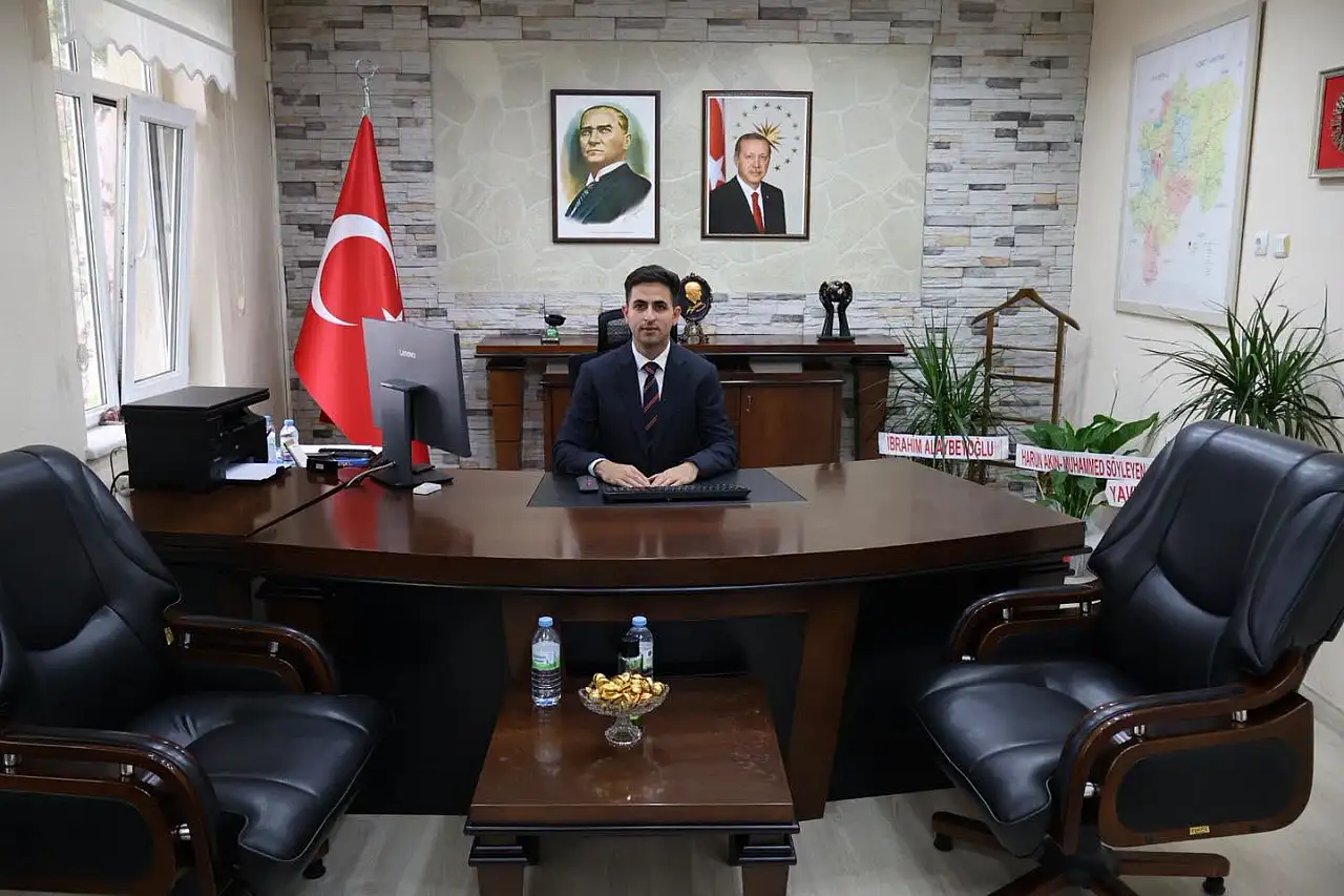Kayseri'de artık Bayram var! Yeni Kaymakamı böyle karşıladılar