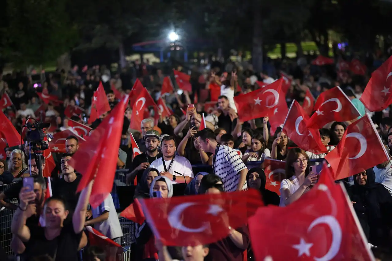 Kayseri'de büyüleyen konser
