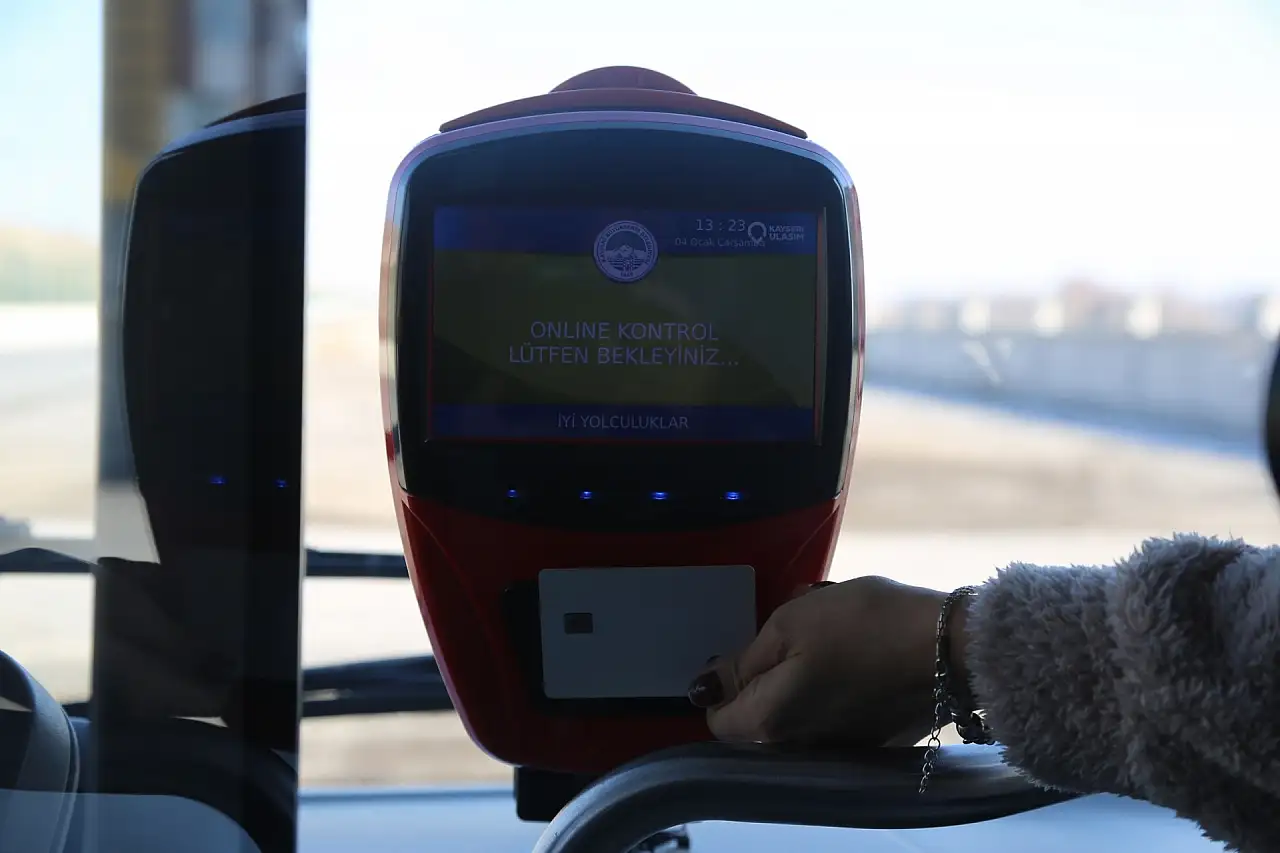 Kayseri'de akıl almaz olay! Bir tek kendilerini aldılar