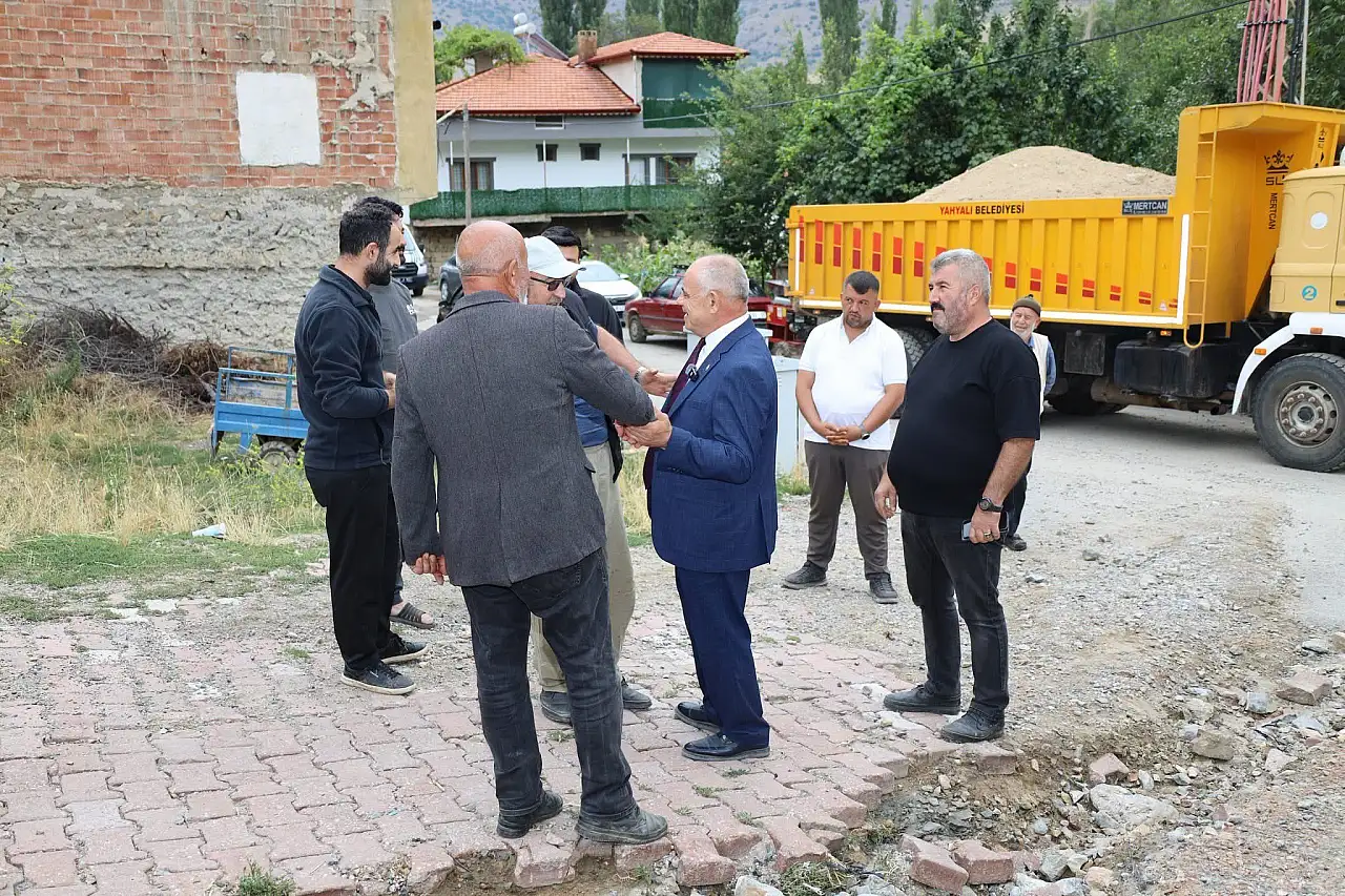 Hafta sonu yağışın vurduğu mahallede çalışmalar başladı!