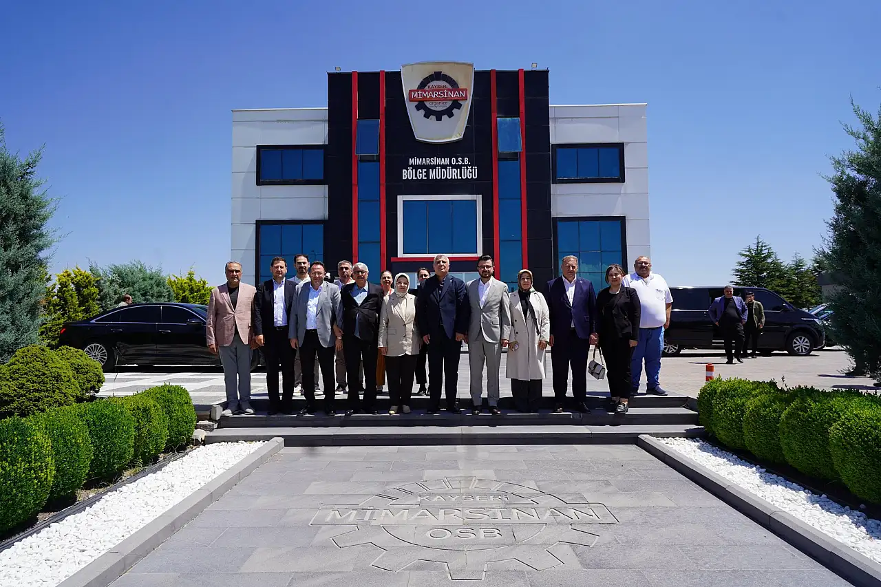 AK Partili isimlerin Kayseri'deki 'Cadının Evinde' ne işi var?