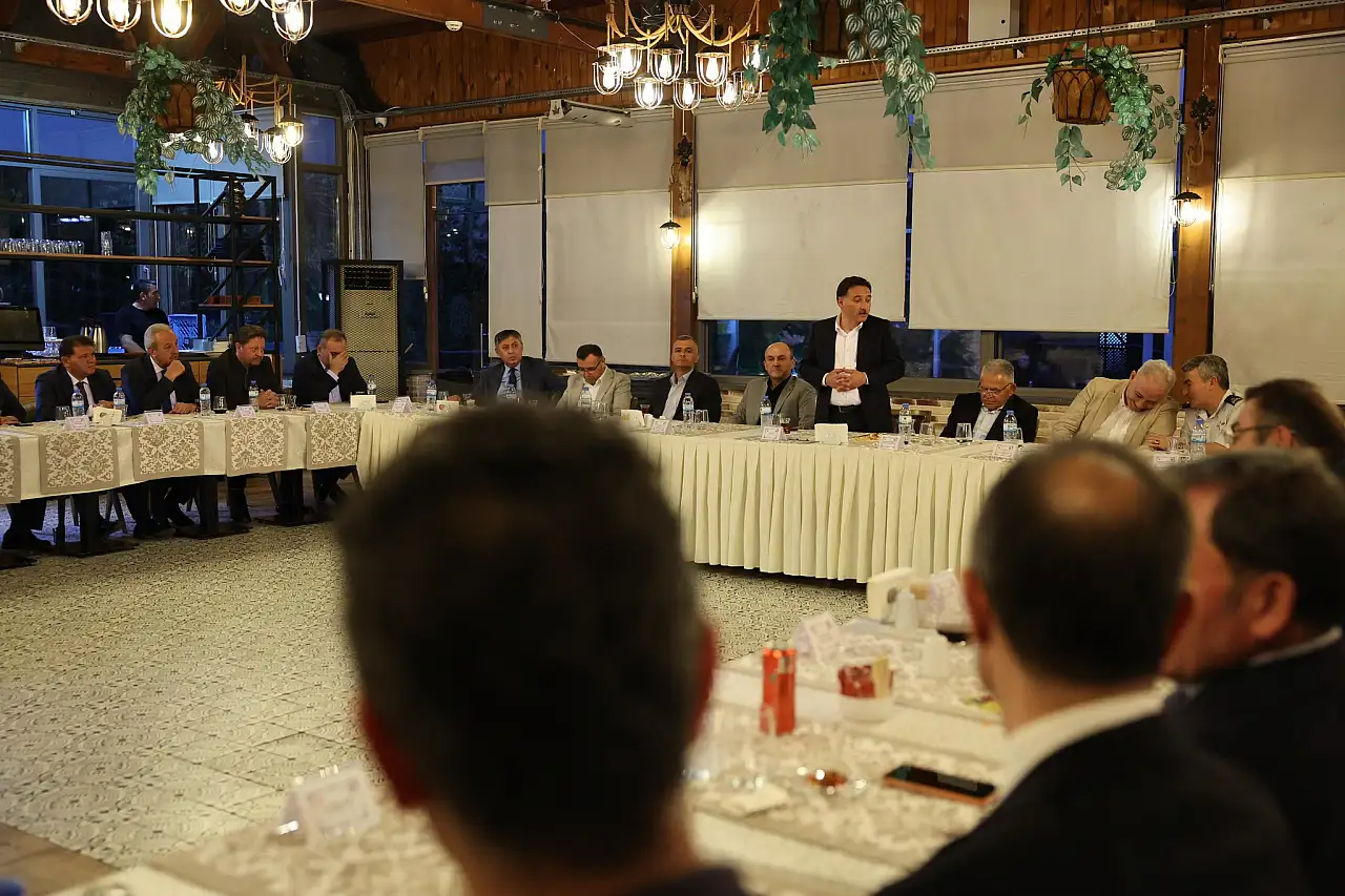 Kayseri'de 3 komutanla veda buluşması