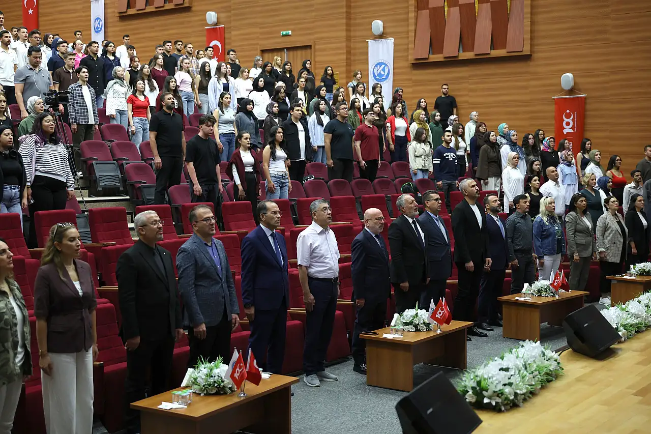 KAYÜ Rektörü Karamustafa: Üniversite sadece meslek eğitimi değildir
