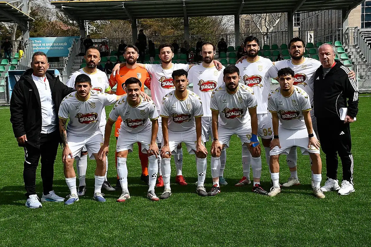 Kocasinan Şimşekspor kararını verdi! Tecrübeli eldiven Kayseri'ye geldi