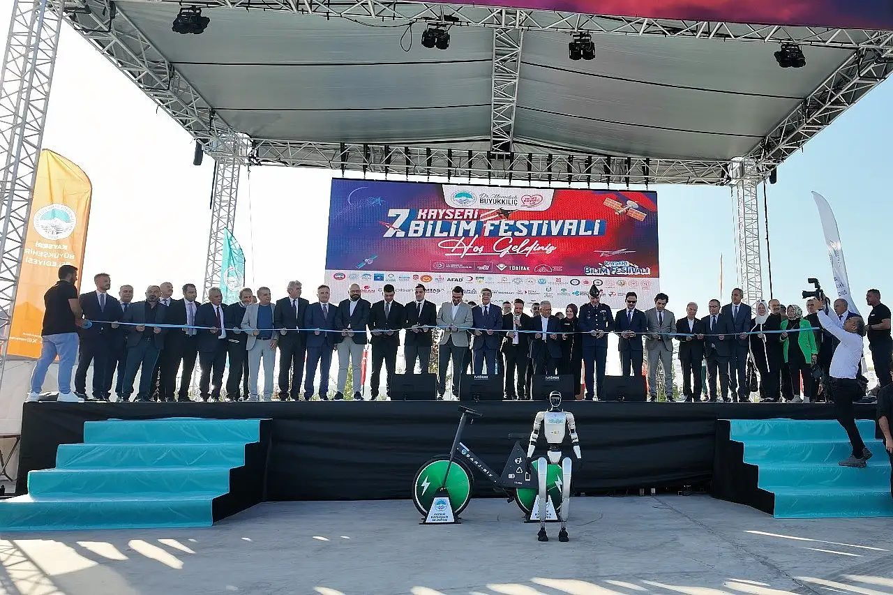 Kayseri'de teknoloji şöleni başlıyor: Türk Yıldızları da sahne alacak!