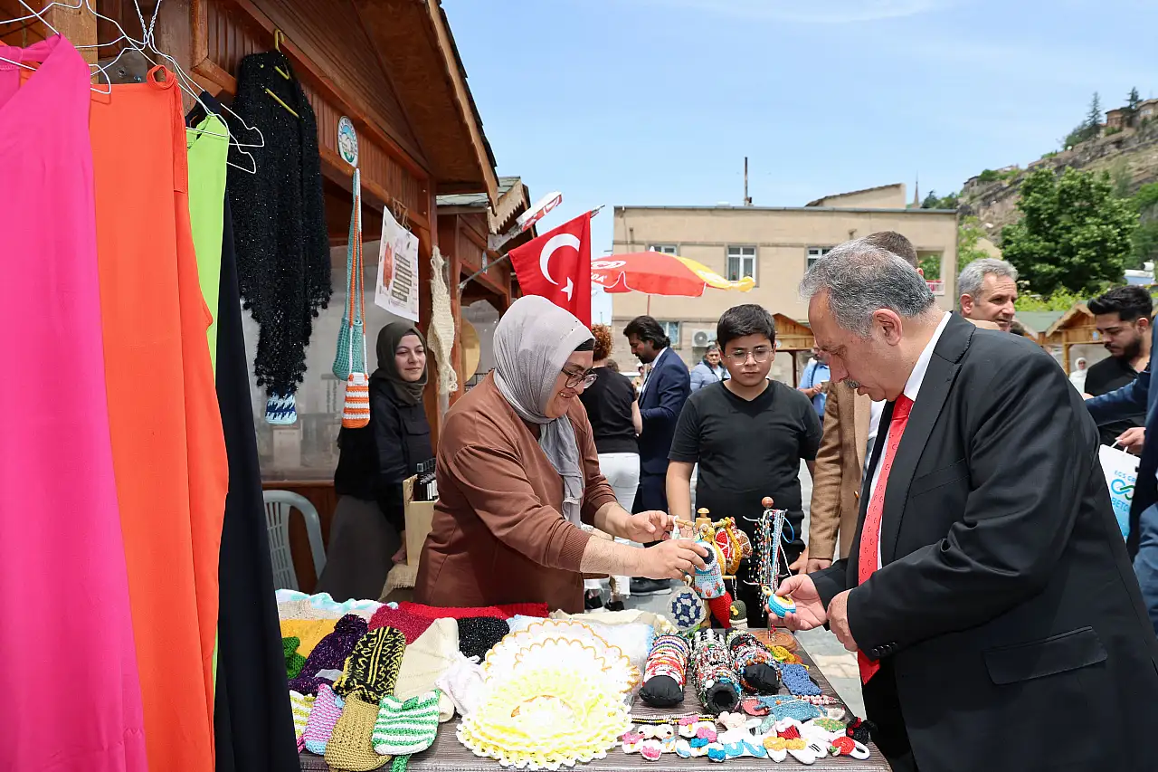 Talas'ta kadın emeği yeniden görücüye çıkıyor! Maharetli Eller Pazarı kuruluyor
