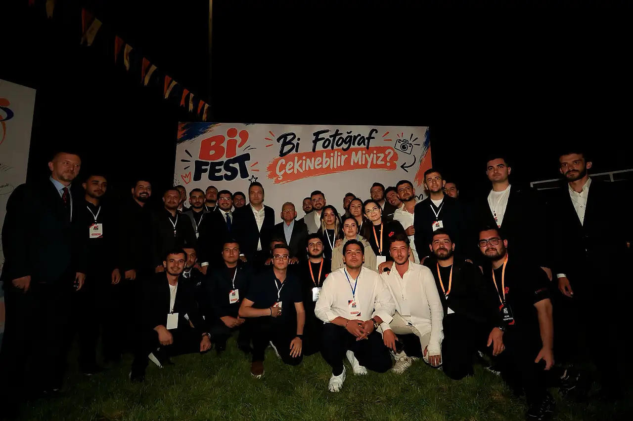 Kayseri'de gençlik buluşması! Bİ'Fest'te renkli görüntüler