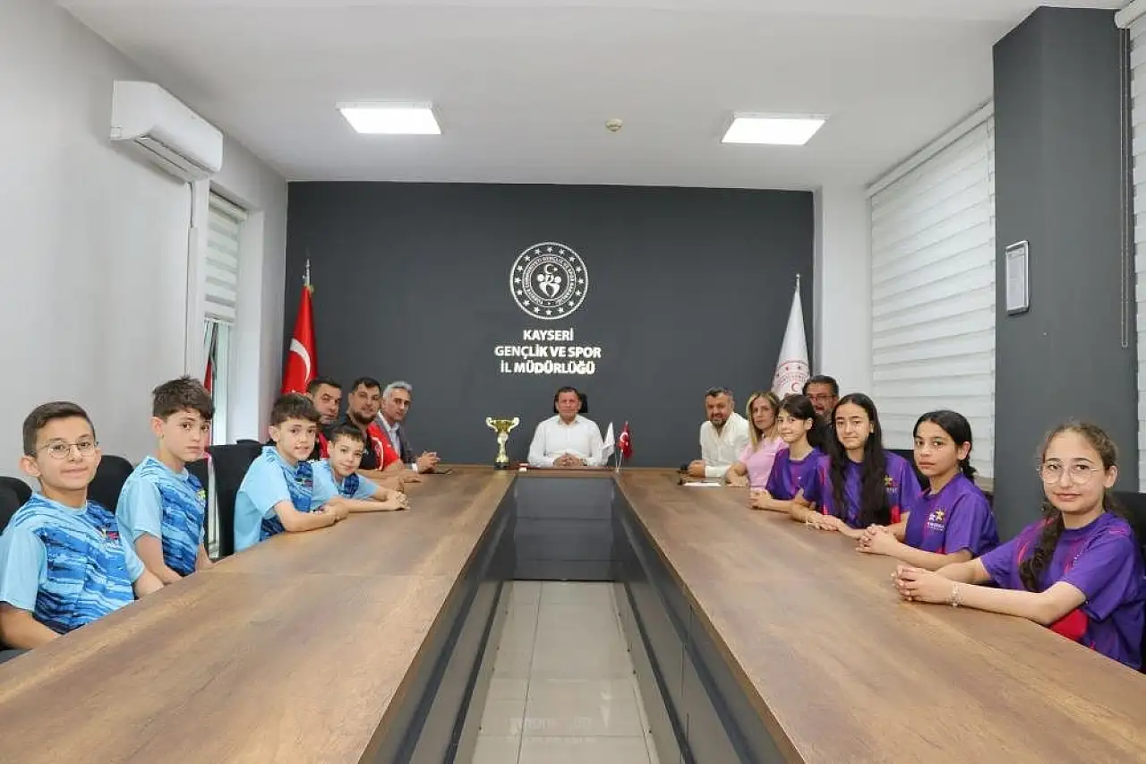 Kayseri'den büyük başarı! Türkiye çapında önemli dereceler aldılar