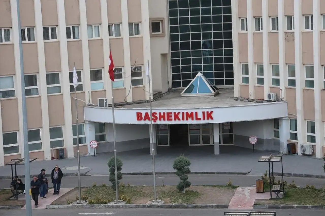 Midesinde uyuşturucu kapsülleri patladı hayatını kaybetti!