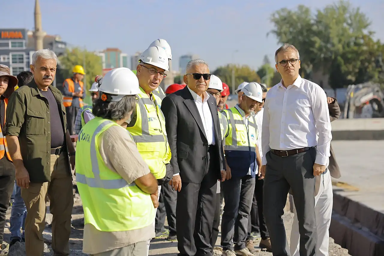 Başkan Büyükkılıç müjdeyi verdi: Kartal Kavşağı'nda son viraj!