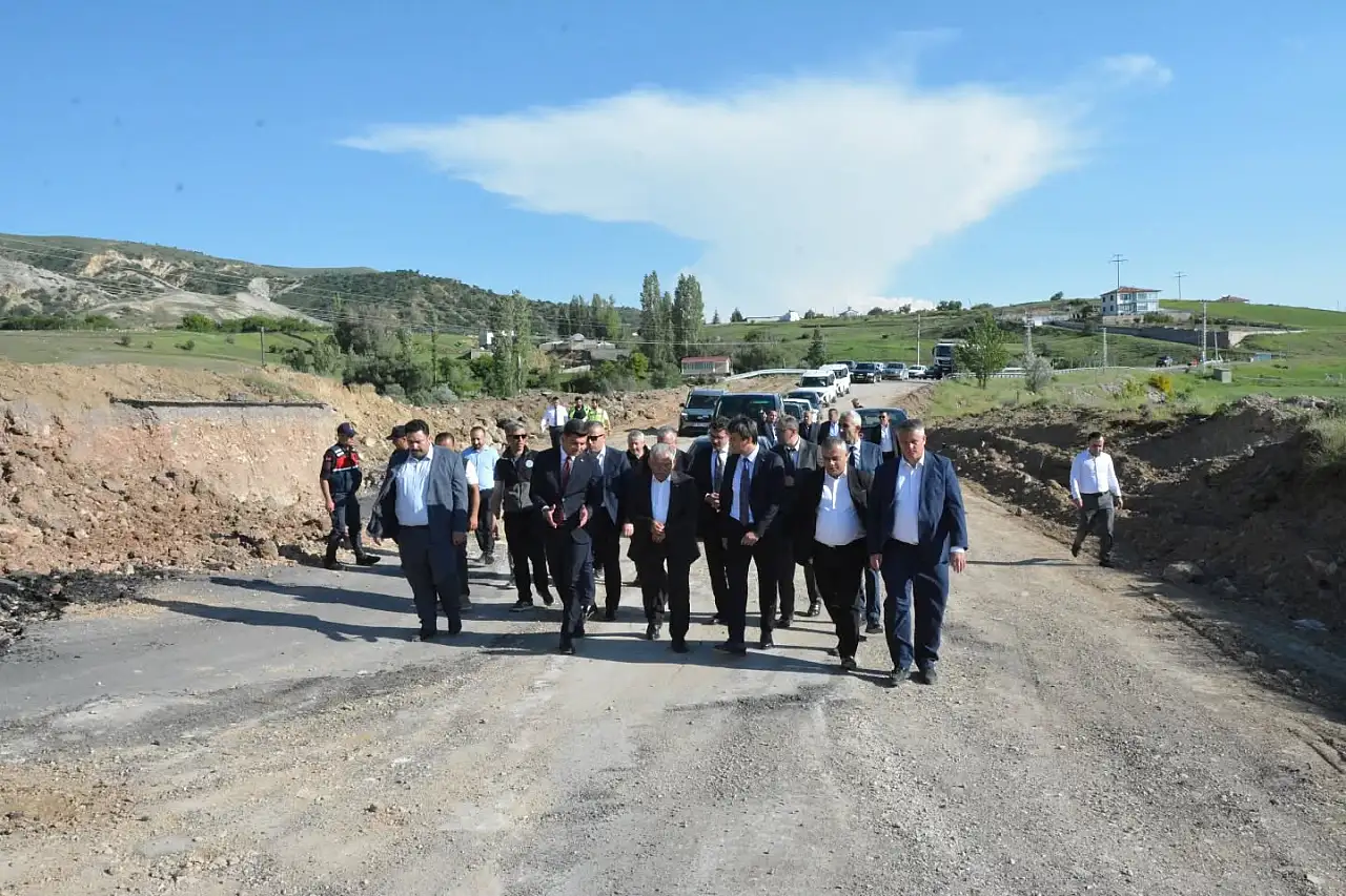 Başkan şükür tatlısı sözünü tutacak mı? Kayseri'deki tartışmalı yol ne zaman bitecek?