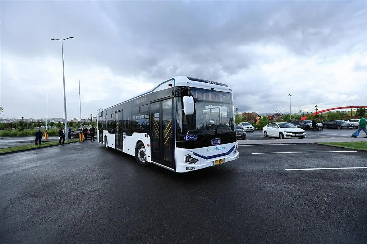 Kayseri'de toplu ulaşım filosuna 12 yeni otobüs daha