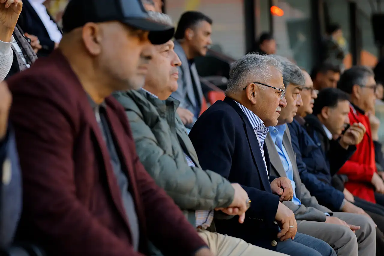 Mehmet Özhaseki'den aylar sonra bir ilk!