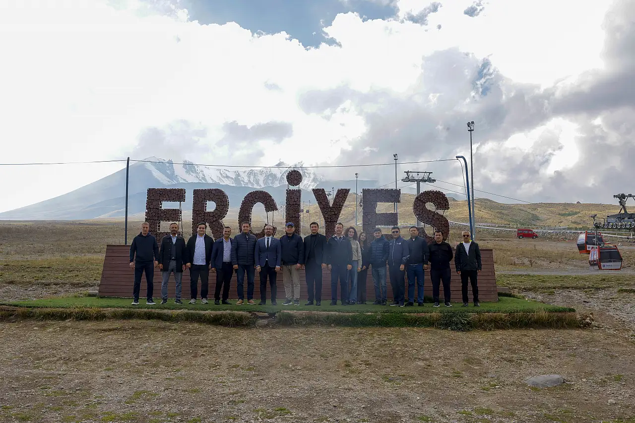 Kayseri'de 2027 hazırlığı! Altı ülkenin temsilcileri buluştu