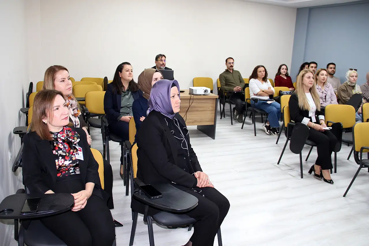 Kayseri'de hemşireler için özel program başladı: 19 gün sürecek