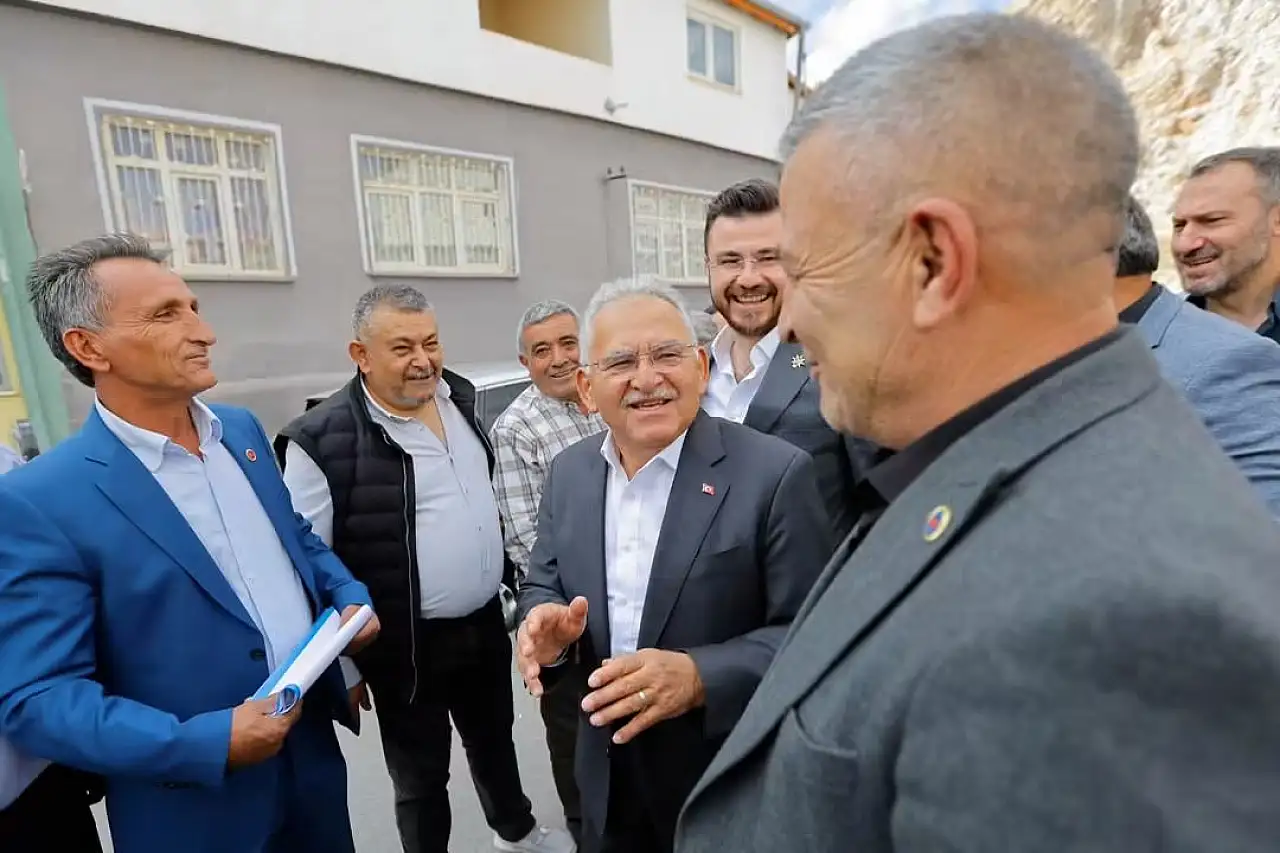Kayseri'de CHP'den AK Parti'ye geçen Başkanın Cuma mesajı dikkat çekti