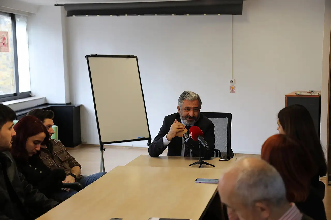Depremlerle ilgili dikkat çeken açıklama: 40 yıldır araştırma yapıyorum, böyle bir şey görmedim!