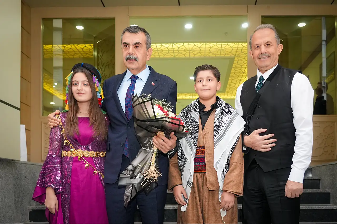 Kayserili Vali'nin koluna ne oldu!