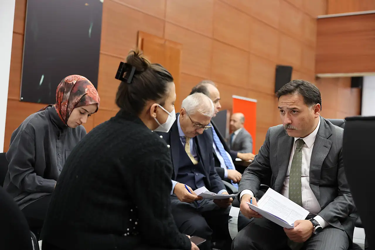 Kayserililer anlattı, Vali Çiçek dinledi