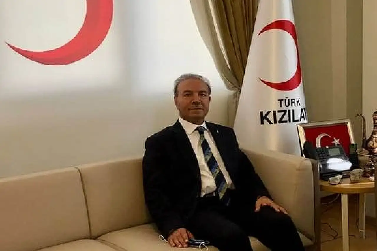 Kayseri'de o Başkana dikkat çeken tepki: Bu zat kusura bakmayın diyerek paylaşımını silmek zorunda kaldı!