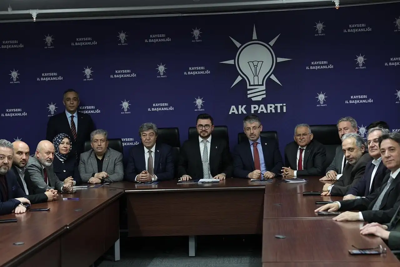 Başkan Büyükkılıç, Cumhurbaşkanı ile bayramlaştı