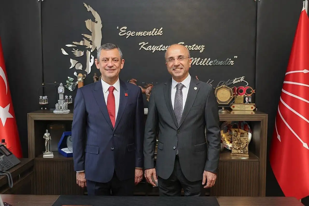 CHP Kayseri Milletvekili Aşkın Genç tarafını belli etti! Kılıçdaroğlu mu, Özel mi?