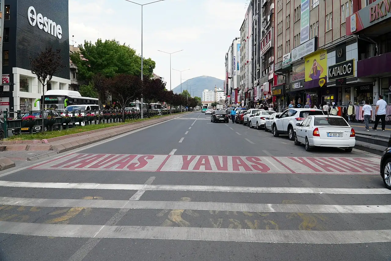 Kayseri'de 3 yaya geçidi için UKOME kararı
