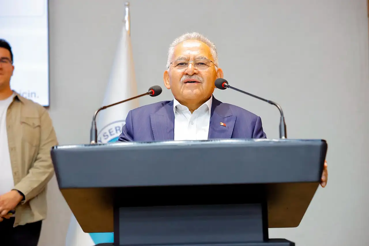 Büyükkılıç gençlerle buluştu: Kayseri'nin TEKNOFEST hedefi büyüyor!