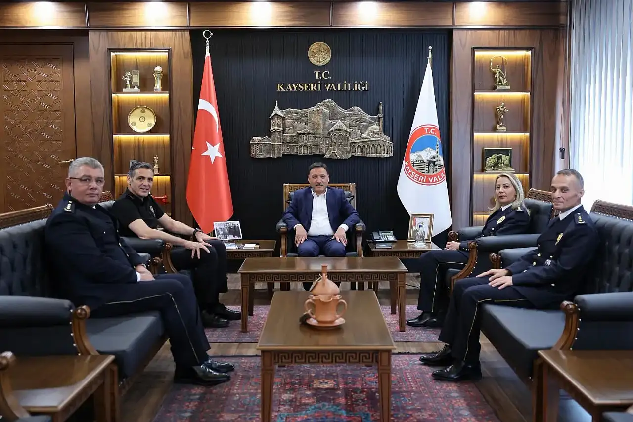 Kayseri'nin yeni emniyet müdürleri Vali'yi ziyaret etti!