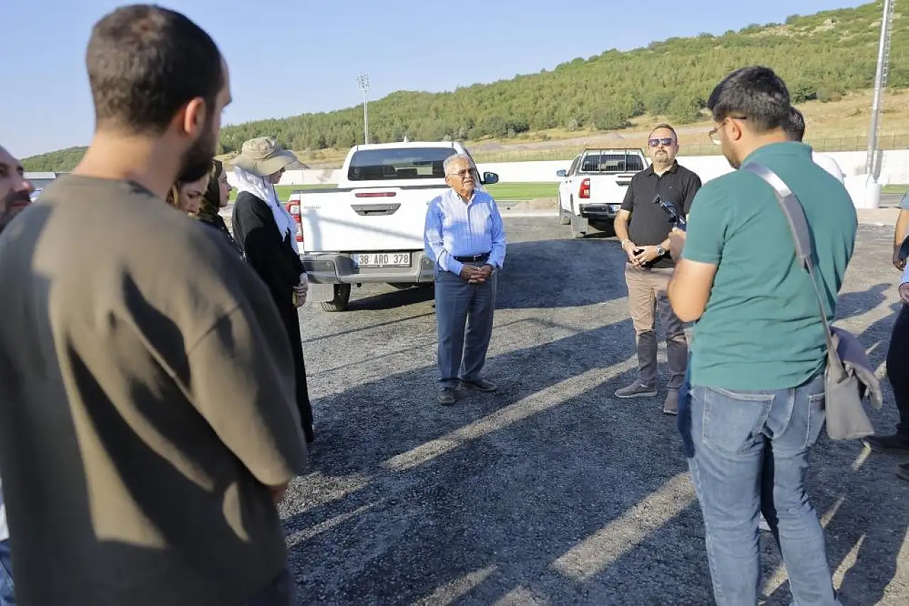 Kayseri ulusal basının radarında! Büyükkılıç Erciyes'i anlattı