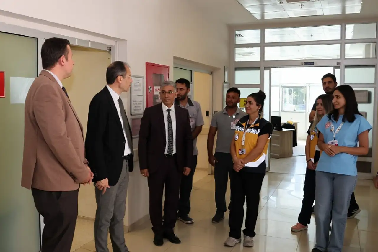 Müdür Erşan Felahiye'de sağlık çalışmalarını inceledi