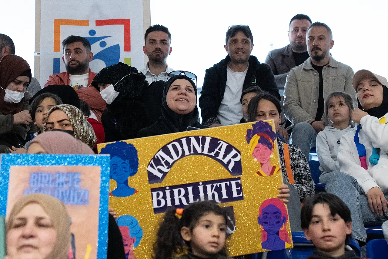 Melikgazi Kayseri Basketbol, deplasmandan mutlu dönüyor!