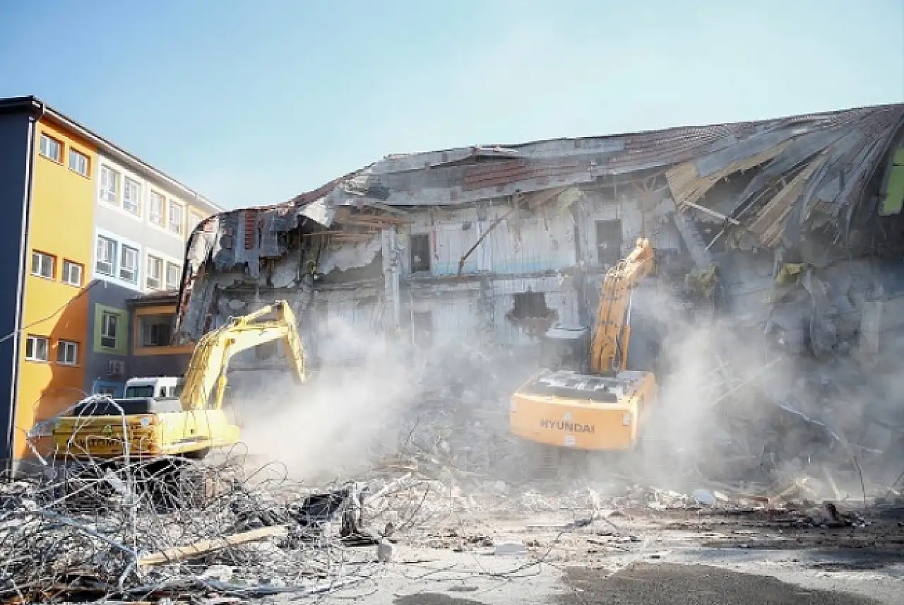 Kayseri'de 6 Şubat depremlerinde hasar almıştı! Okul için yeni gelişme