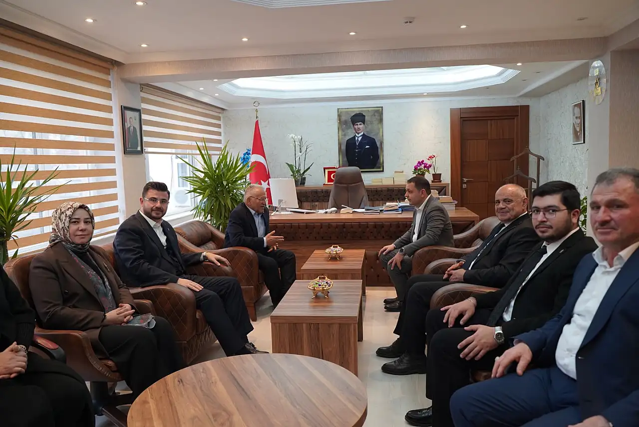 AK Parti'den Yahyalı çıkarması
