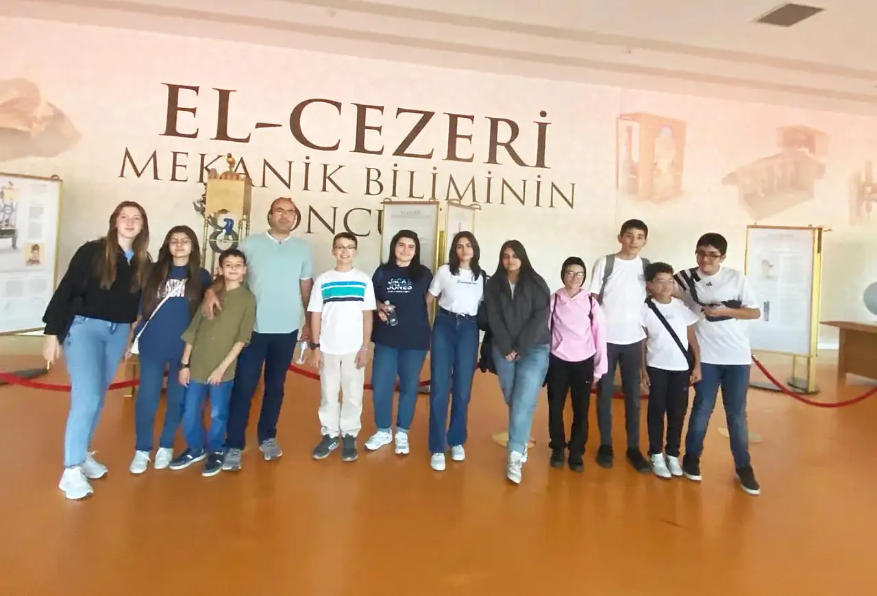 Sorgun'dan 5 okuldan 105 öğrenci Kayseri Bilim Merkezi'ni gezdi