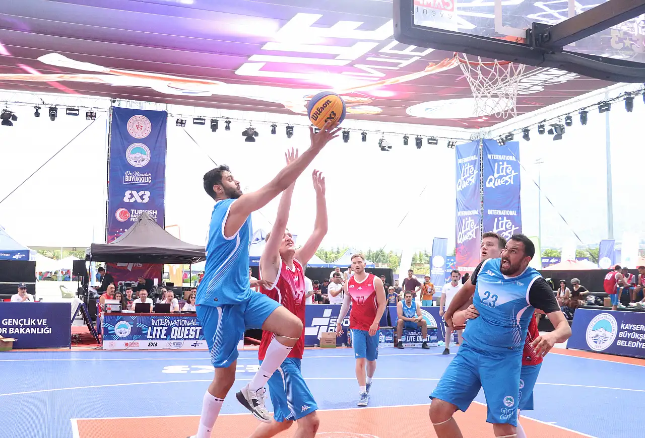 Lite Quest 3x3 Kayseri'de şampiyonunu belirliyor