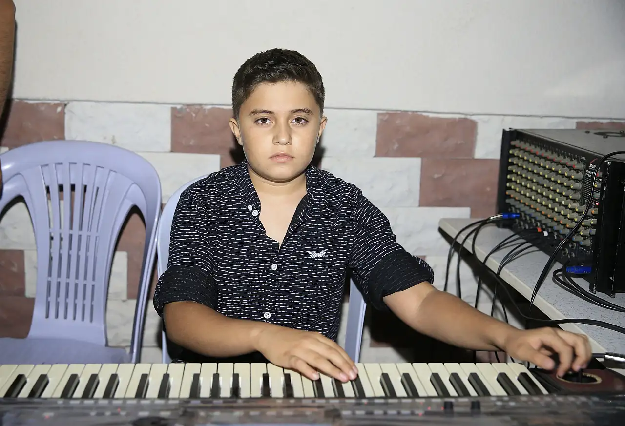 Gültekin ailesi düğünlerin aranan yüzleri oldu