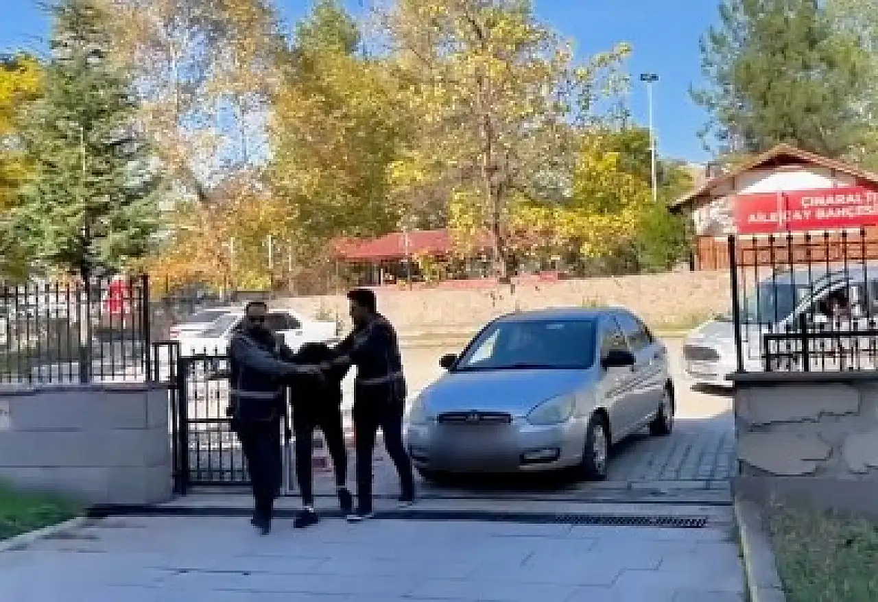 Sahte internet siteleriyle 1.8 milyarlık vurgun!