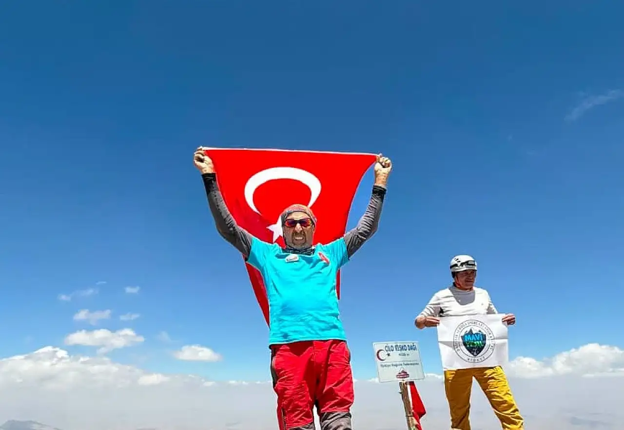 Türkiye'nin ikinci en yüksek zirvesinde Kayseri imzası!
