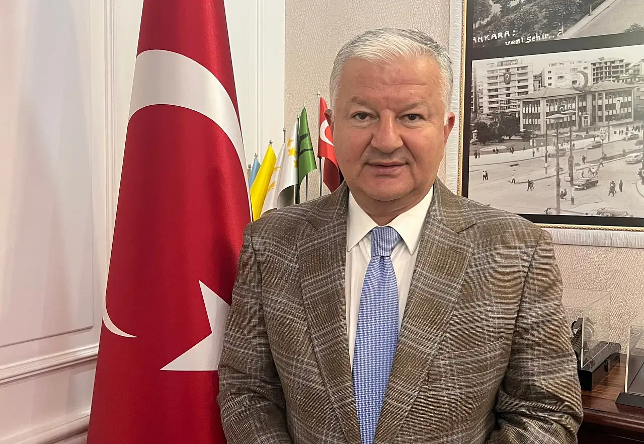 Kayseri'de ilçenin anahtarı verilen ve fahri hemşehri ilan edilen Kaymakam Vali oldu