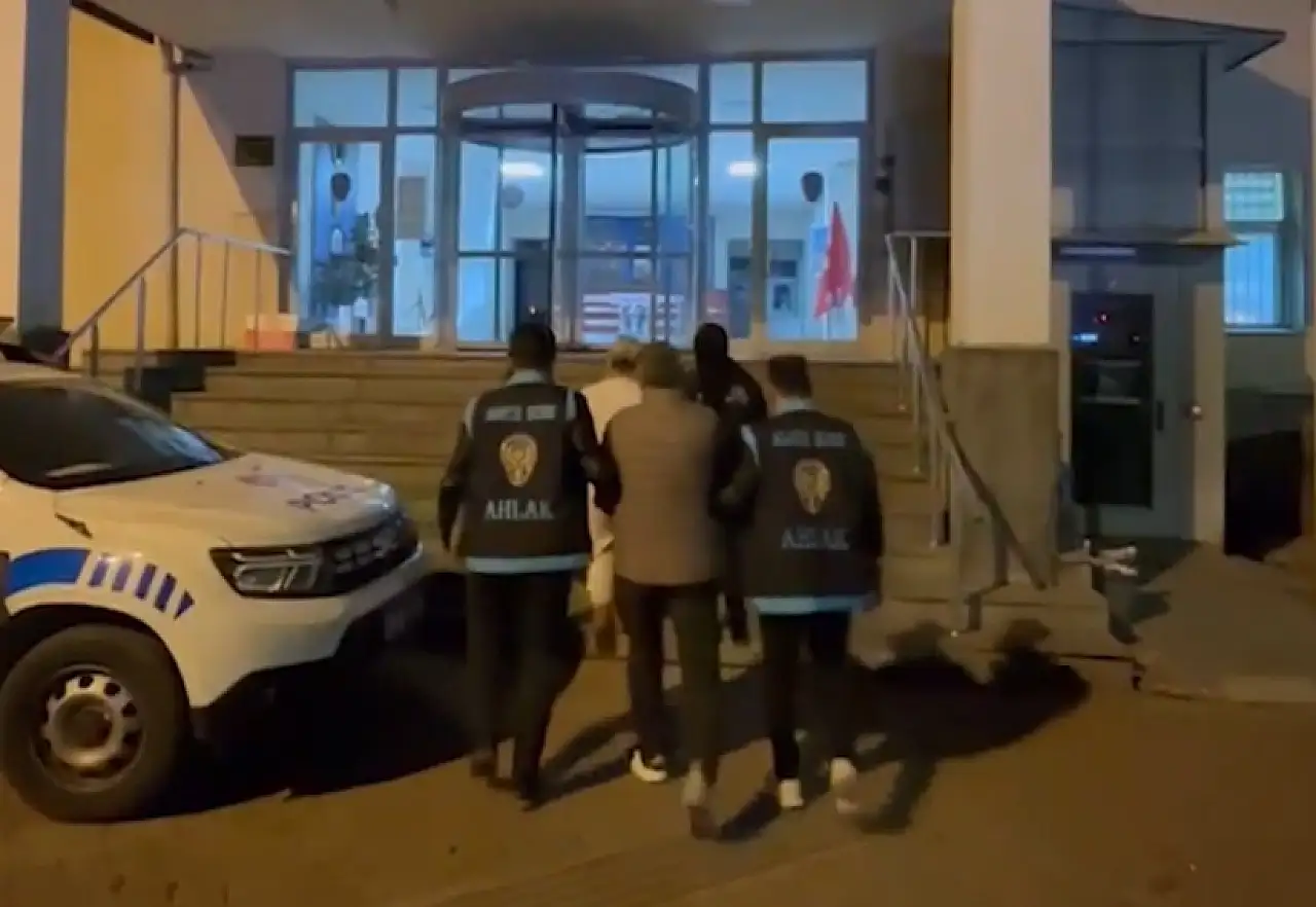 Flaş! Kayseri'de masaj salonlarına fuhuş baskını