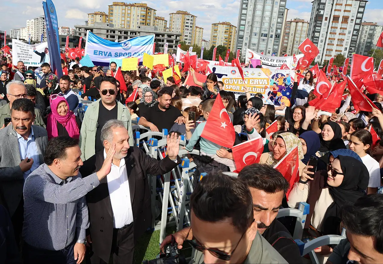 Talas'ı salladı...