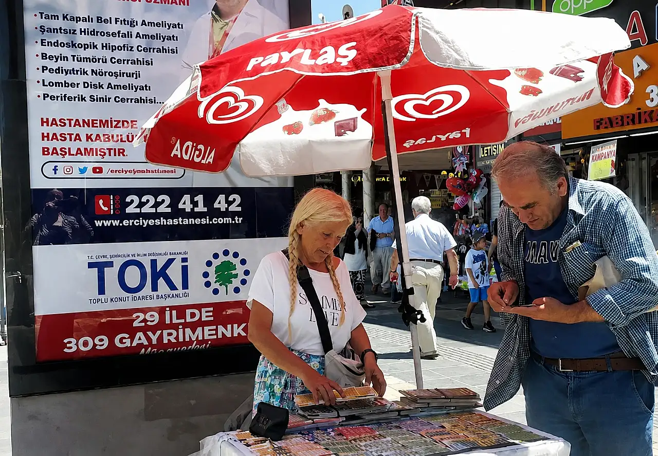 Kayseri'nin şans dağıtan kadını
