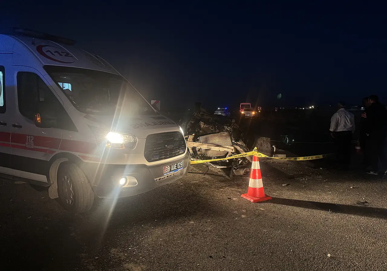 Kayseri'de korkunç kaza: 4 ölü 2 yaralı