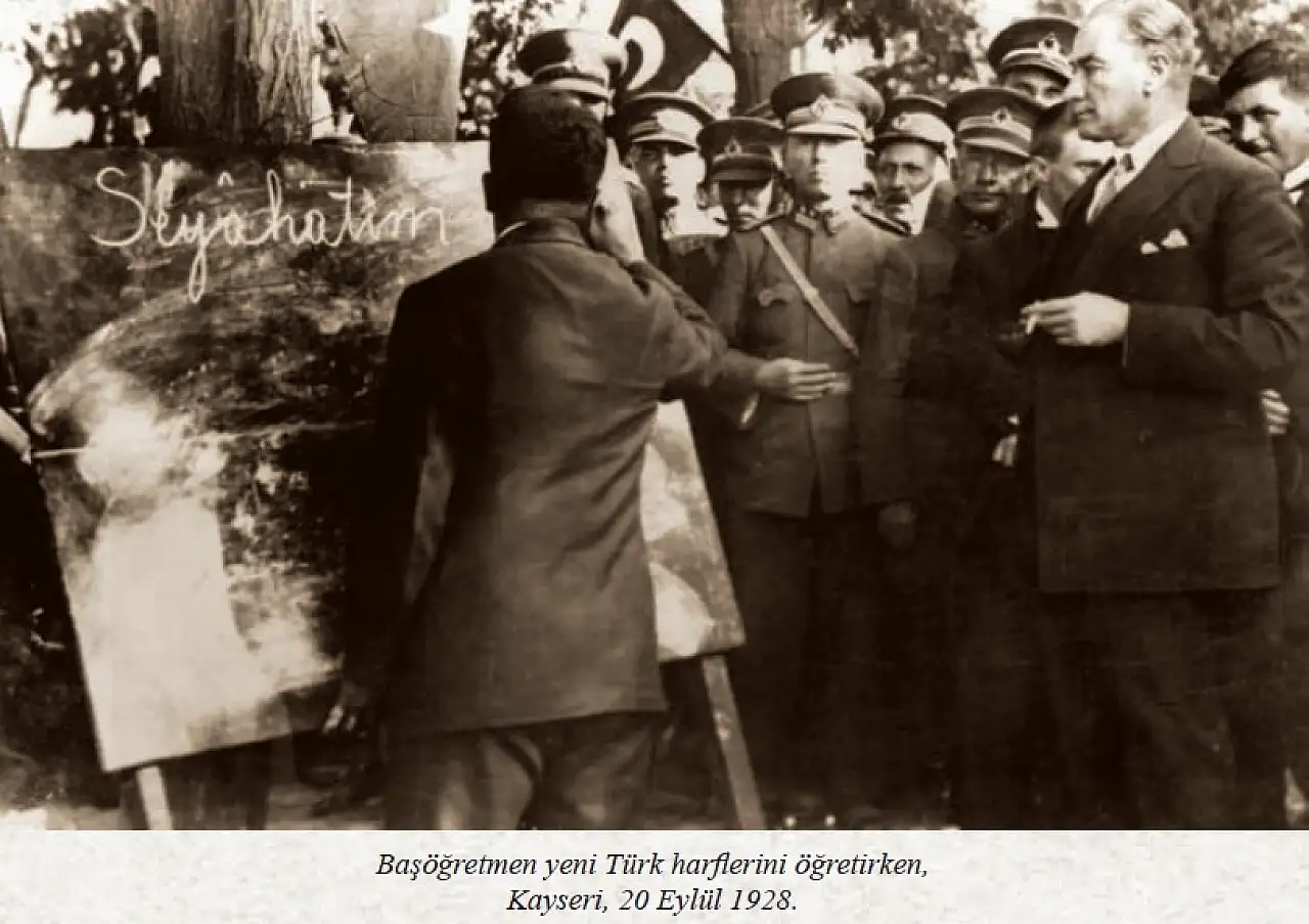 Hiç merak ettiniz mi? Atatürk döneminde Kayseri'de Cumhuriyet Bayramı bakın nerelerde, nasıl kutlanıyormuş!