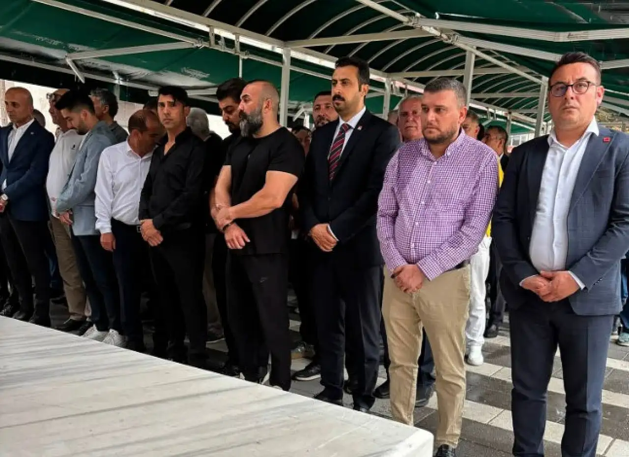 Mimar Emine Zehra İlgü son yolculuğuna uğurlandı