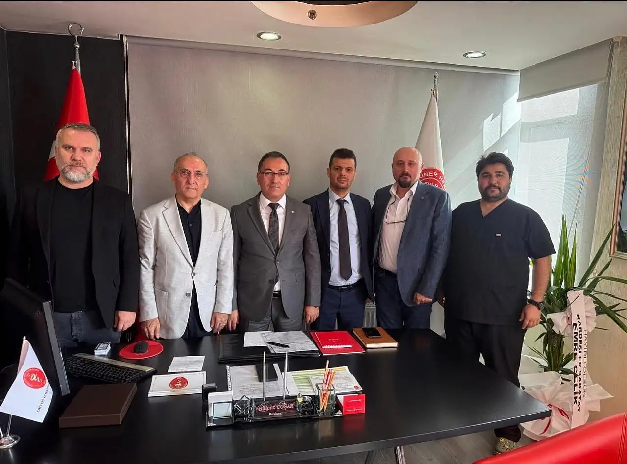 Kayseri'de 6 dönem sonra Başkan değişmişti! Hayırlı olsun ziyareti