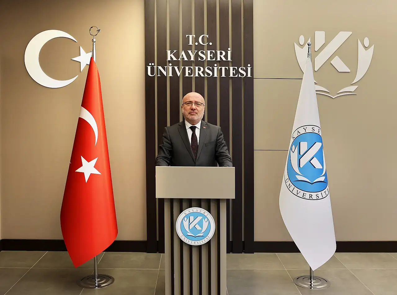 KAYÜ Rektörü Karamustafa'dan 15 Temmuz mesajı