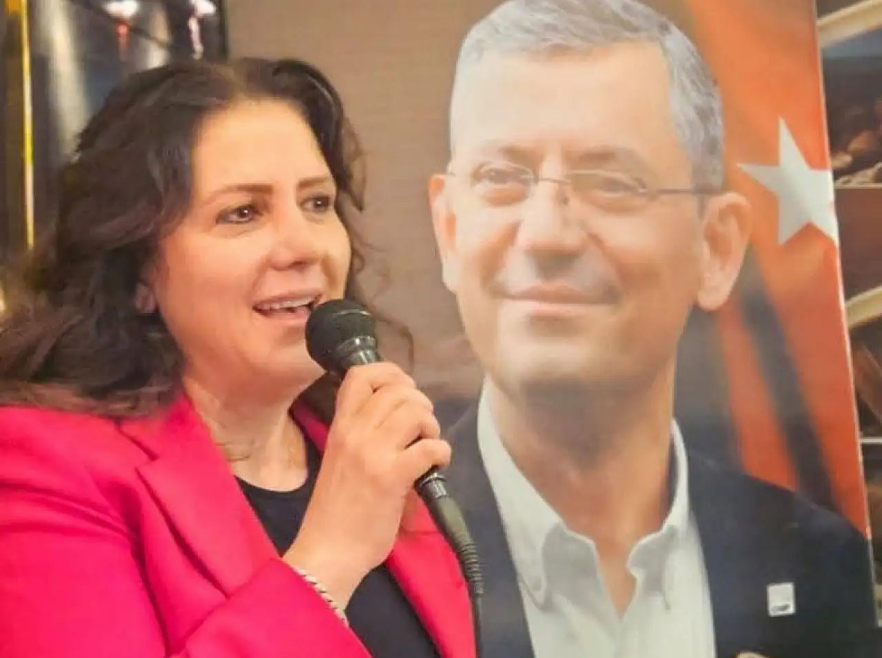 Eski Başkandan sosyal medyada kapışan partililerine birlik çağrısı!