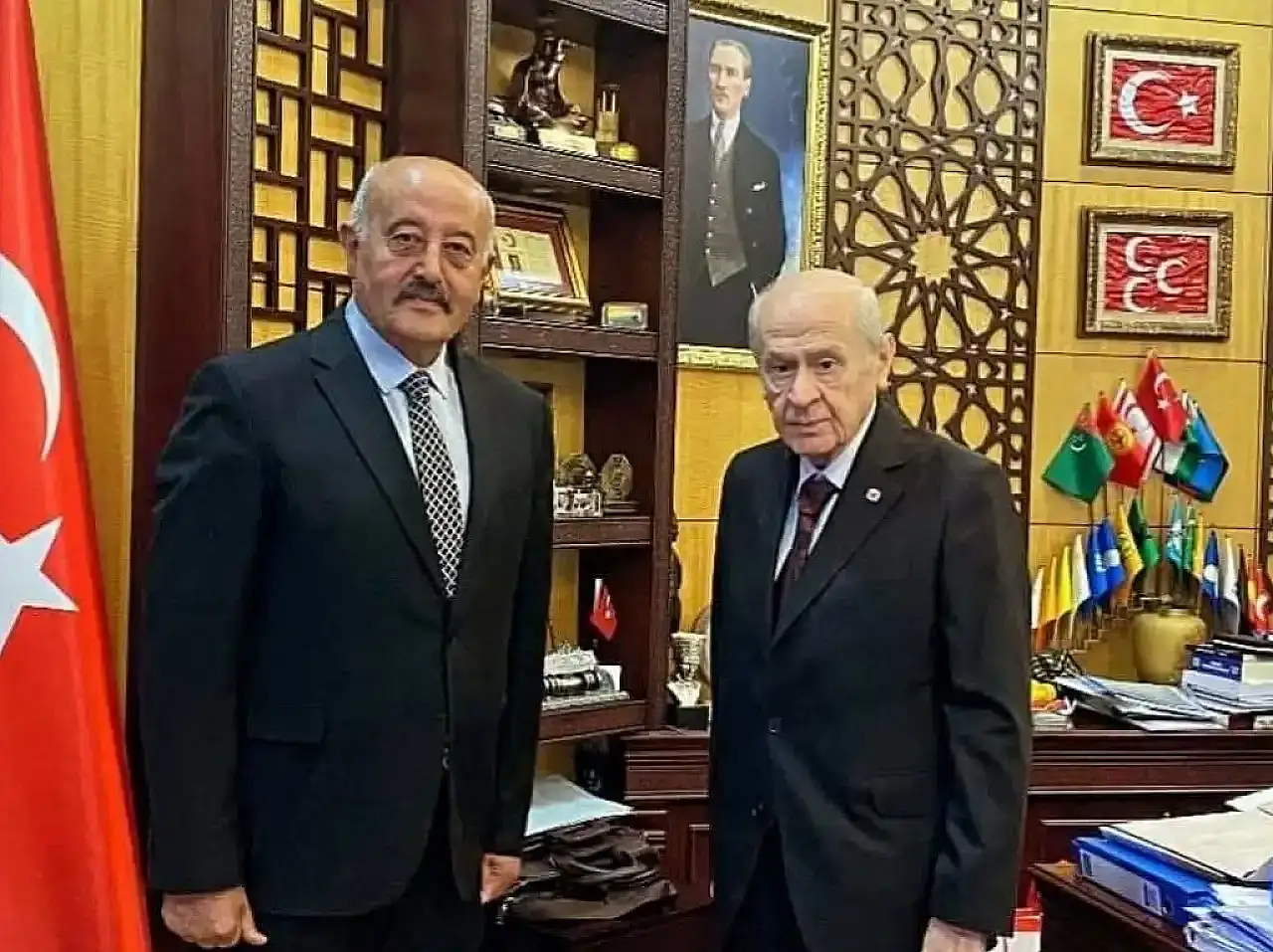 MHP'de flaş gelişme! O İlçe başkanı görevden alındı, yeni Başkan atandı